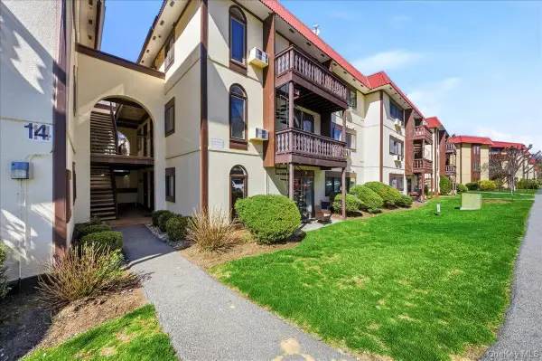 14 Granada Crescent #18, White Plains, NY 10603