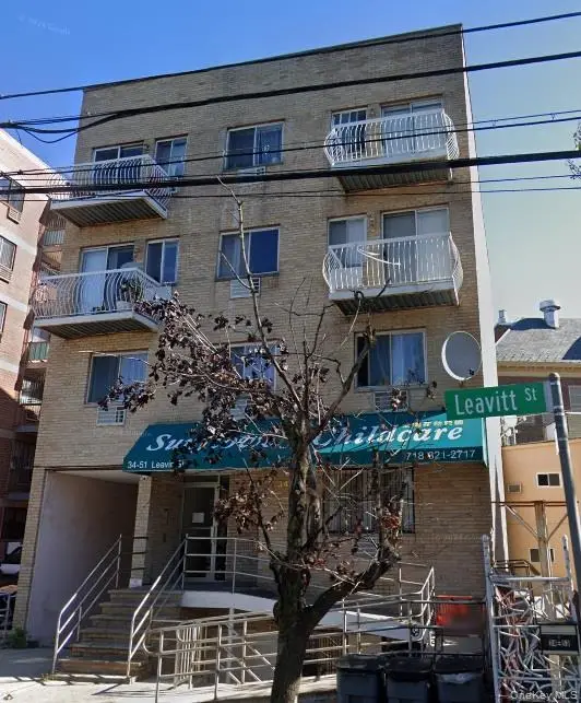 34-51 Leavitt Street #2B, Flushing, NY 11354