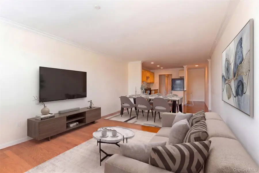 55 Clinton Avenue #403, Rockville Centre, NY 11570 - #3