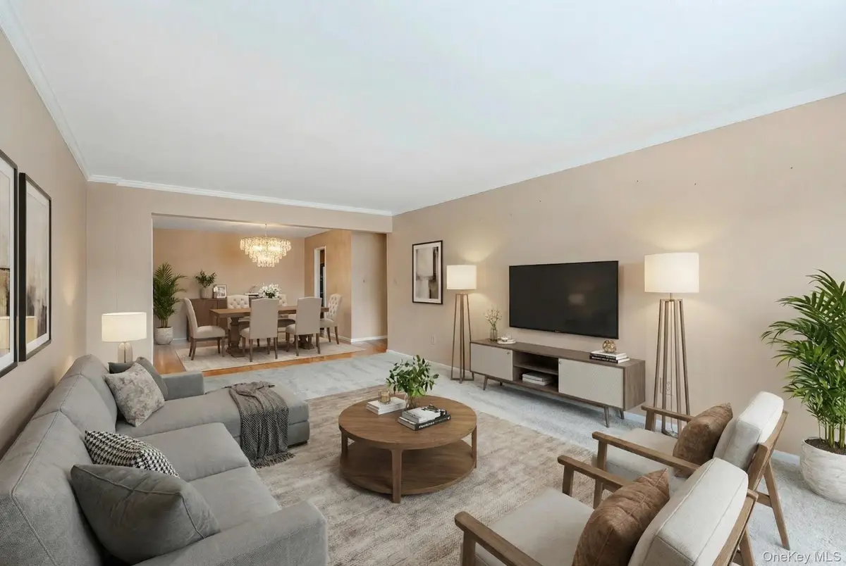 124 S Park Ave #2-S, Rockville Centre, NY 11570 - #1