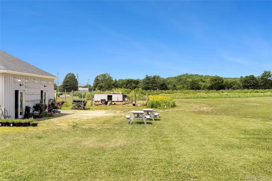 3360 Sound Avenue, Riverhead, NY 11901 - #3