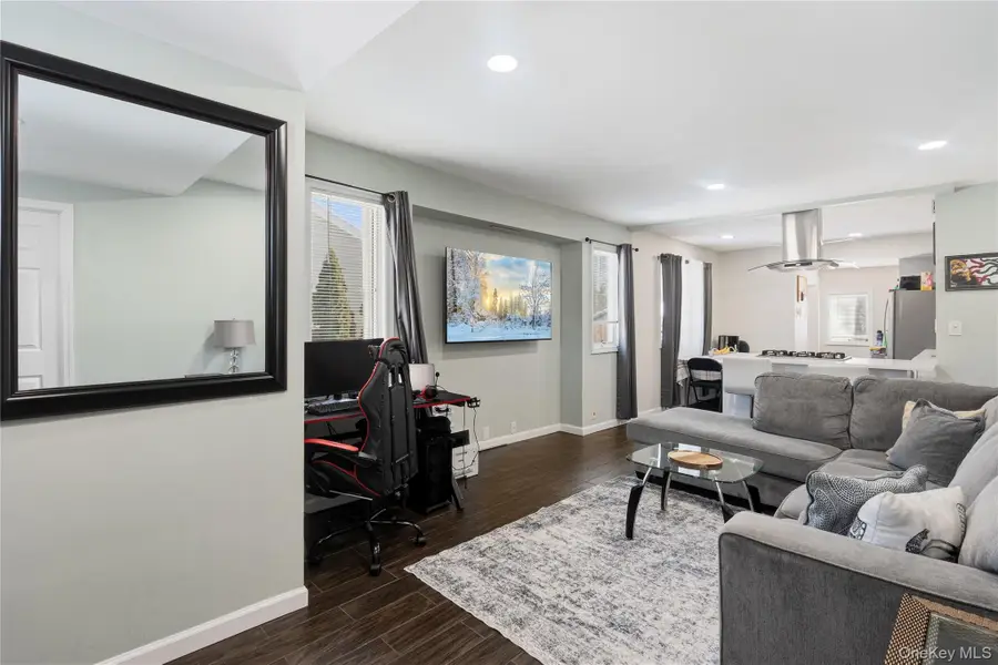 508 Michigan Street, Ronkonkoma, NY 11779 - #2