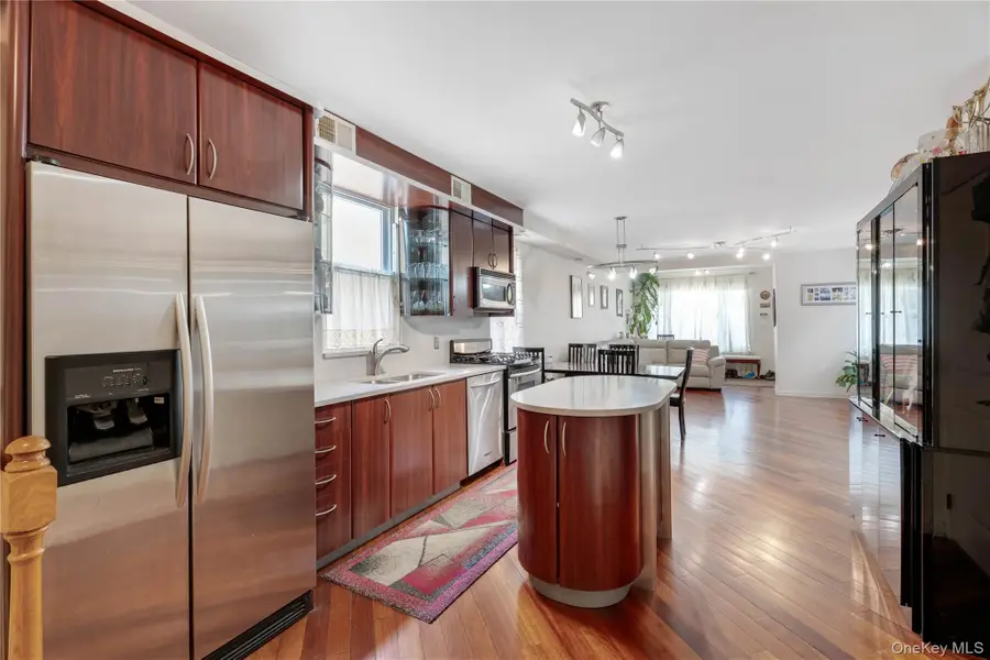 1651 W 11th Street, Brooklyn, NY 11223 - Image #3