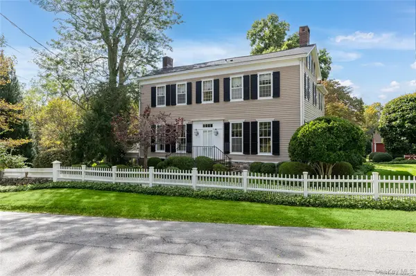 20 Mead Street, Waccabuc, NY 10597