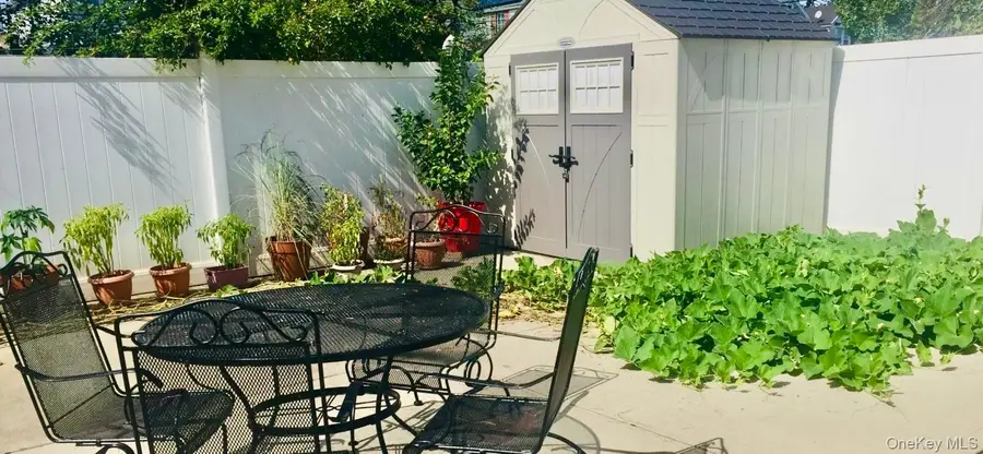 13107 107th Avenue, South Richmond Hill, NY 11419 - Image #3