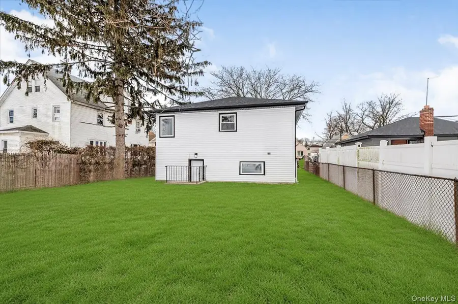 23 Peters Avenue, Hempstead, NY 11550 - #2