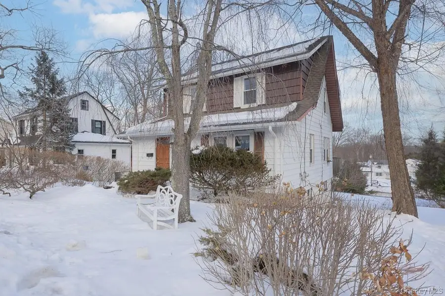 34 Mountainview Avenue, Pearl River, NY 10965 - #2