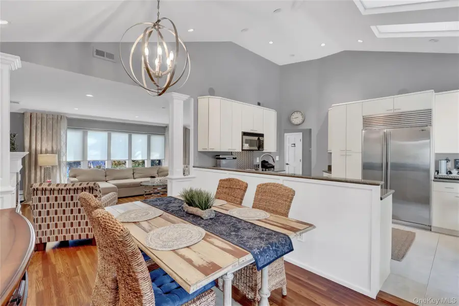 512 Links Drive E, Oceanside, NY 11572 - Image #3