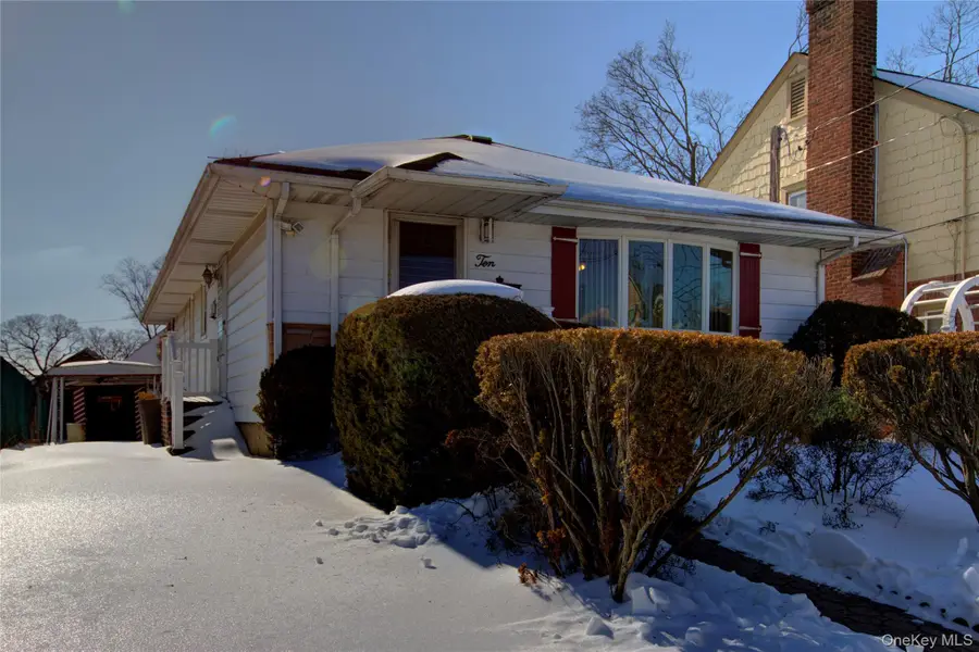 10 Taft Avenue, Hempstead, NY 11550 - #2