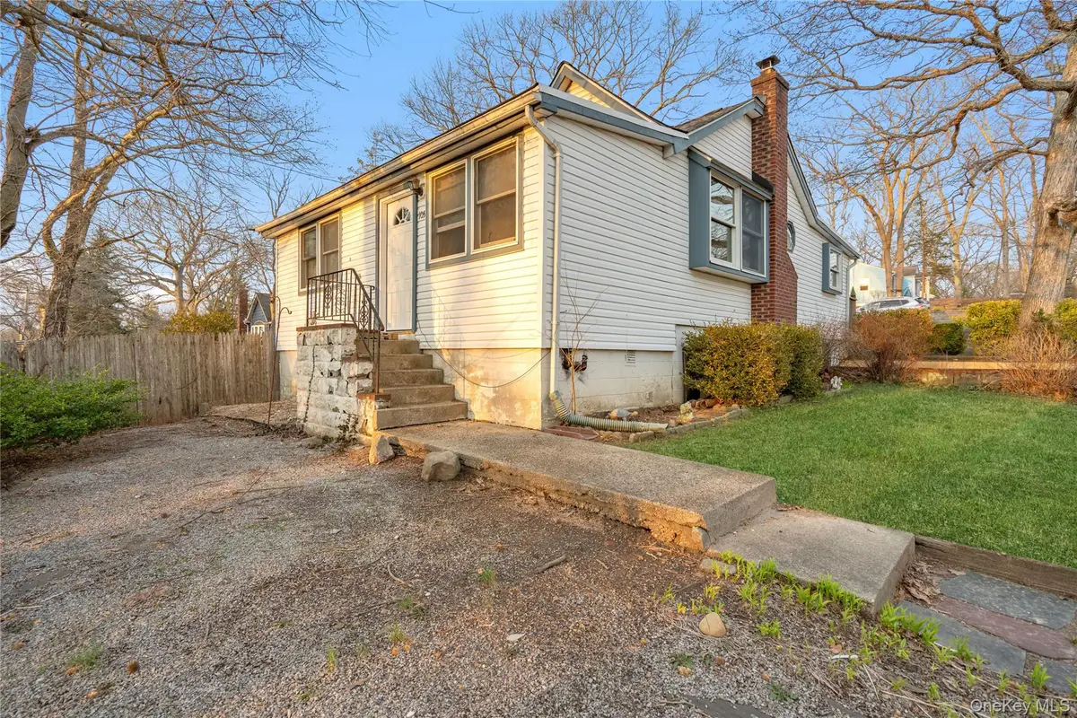 105 Lookout Drive, Sound Beach, NY 11789 - #1