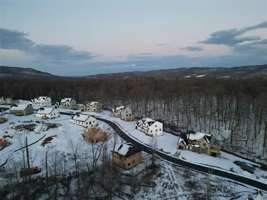 44 Southfield Falls, Monroe, NY 10950 - #2