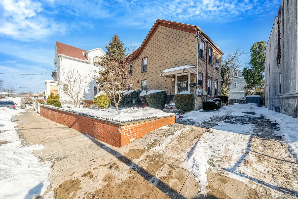 505 Mundy Lane, Mount Vernon, NY 10550 - #1