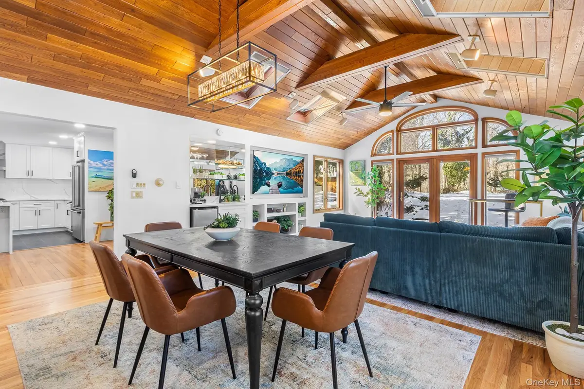 43 Lewis Court, Huntington Station, NY 11746 - #1