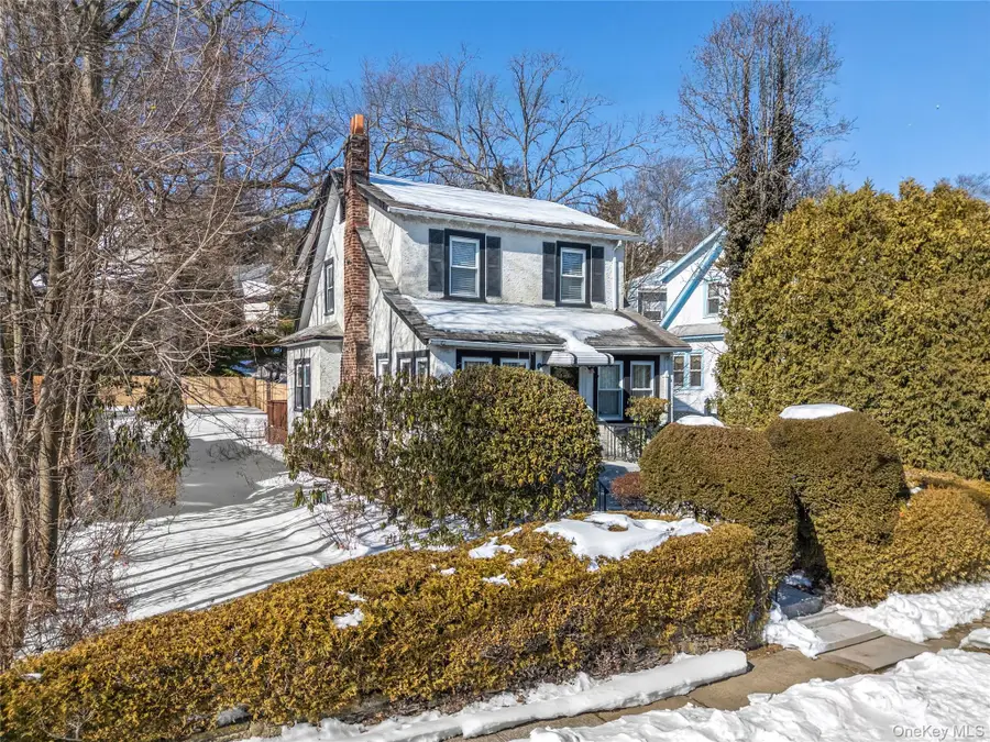 51 Agnola Street, Yonkers, NY 10707 - Image #2