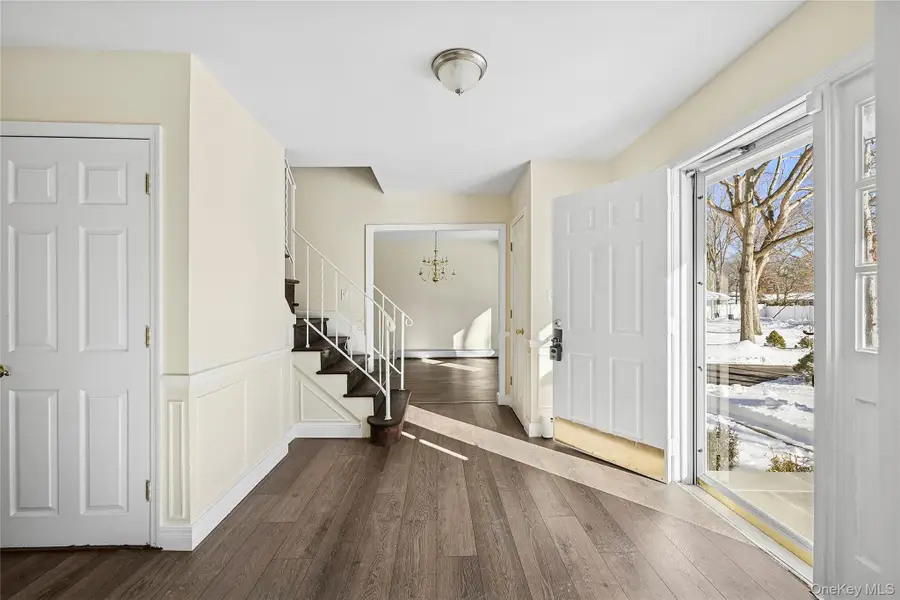 17 Montclair Street, Port Jefferson Station, NY 11776 - #2