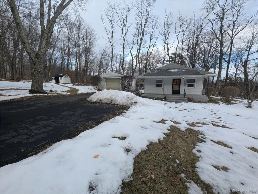 2 Quannacut Road, Pine Bush, NY 12566 - #3