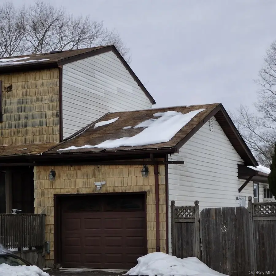 639 5th Street, Ronkonkoma, NY 11779 - #2