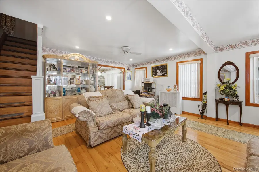 13158 223rd Street, Springfield Gardens, NY 11413 - Image #3