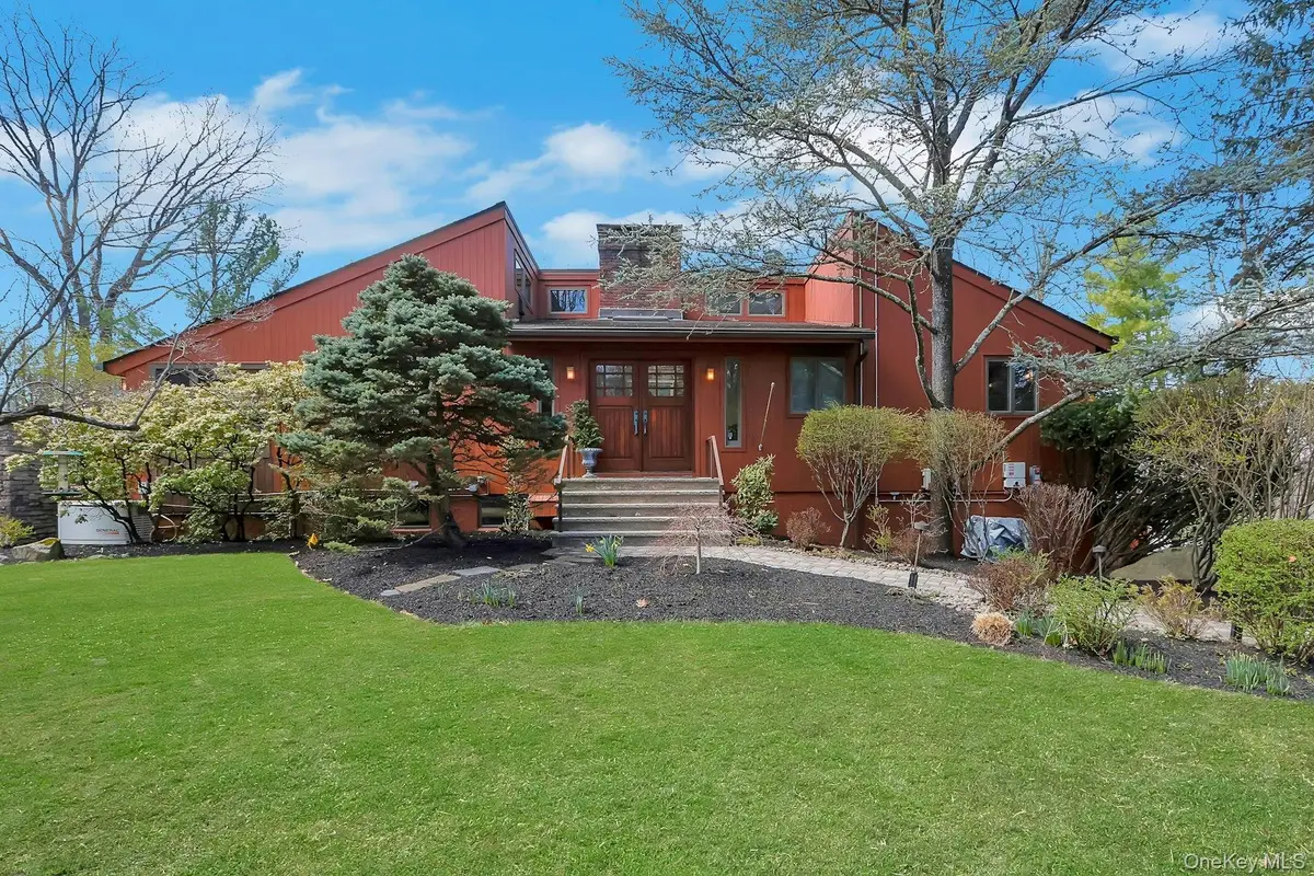 837 Sherry Drive, Valley Cottage, NY 10989 - #1