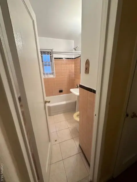 131-05 234th Street #LOWER, Rosedale, NY 11422 - Image #3