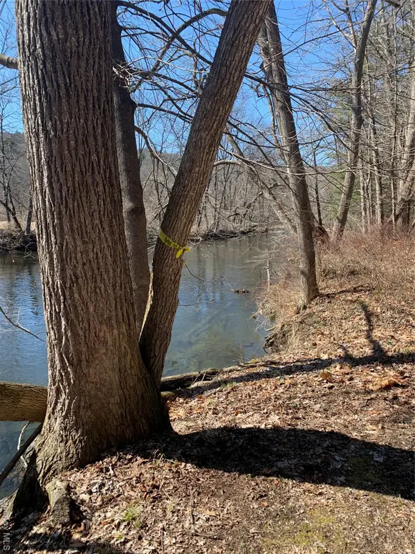 Jackson Corners, Red Hook, NY 12571