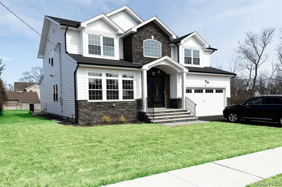 255 Maple Ave Maple Ave, East Meadow, NY 11554 - #2