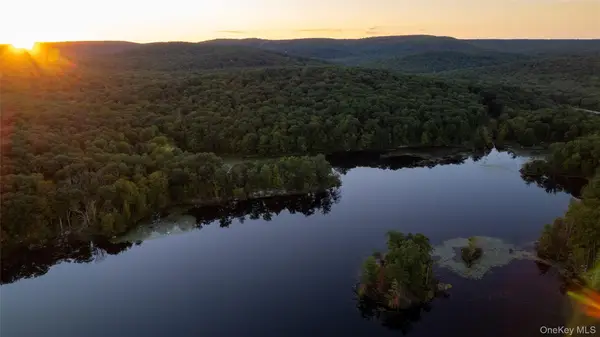 197 Wee Wah Road, Tuxedo Park, NY 10987