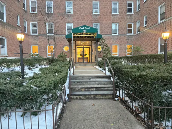 765 Bronx River #3F, Bronxville, NY 10708