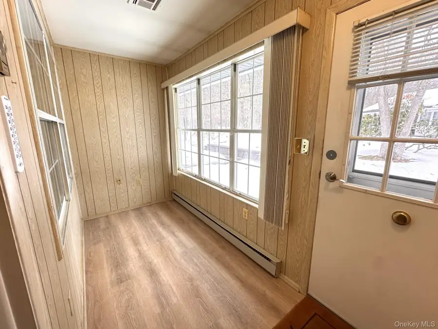 306 Torquay Court #E, Ridge, NY 11961 - #3