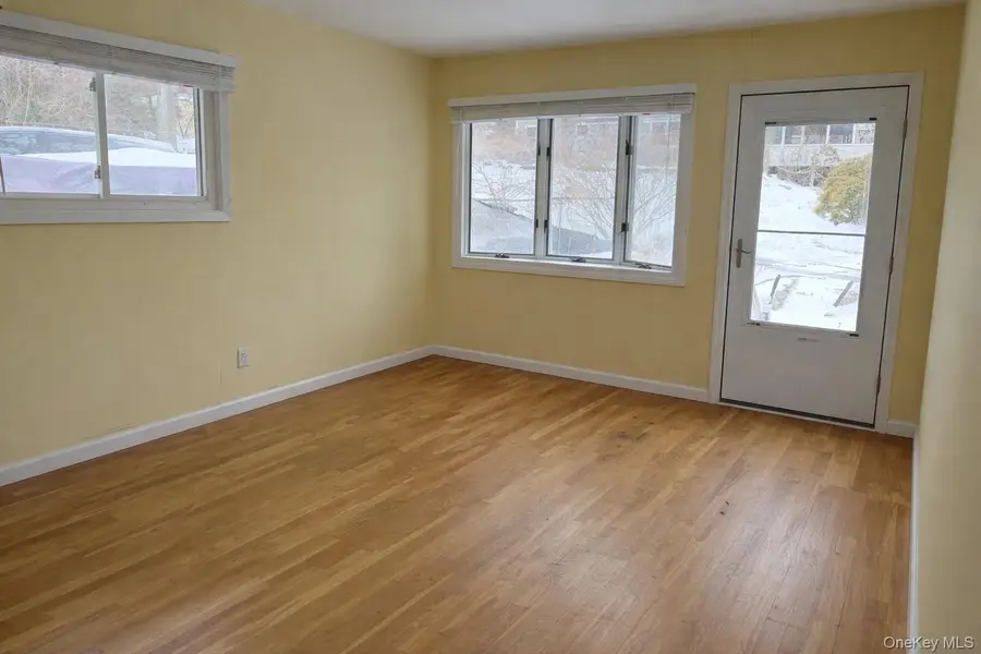 41 Robin Road, Rocky Point, NY 11778 - #3