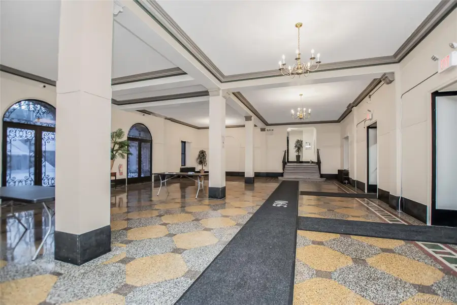 590 E Third Street #2D, Mount Vernon, NY 10553 - #3