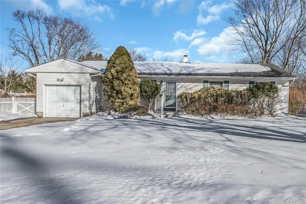 59 Charm City Drive, Port Jefferson Station, NY 11776