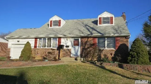 105 Elberta Drive, East Northport, NY 11731 - #1