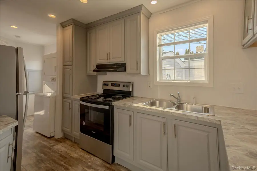 150 Main Street #1A, Islip, NY 11751 - #3