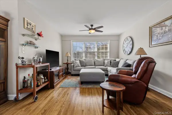 21 Fieldstone Drive #197, Hartsdale, NY 10530