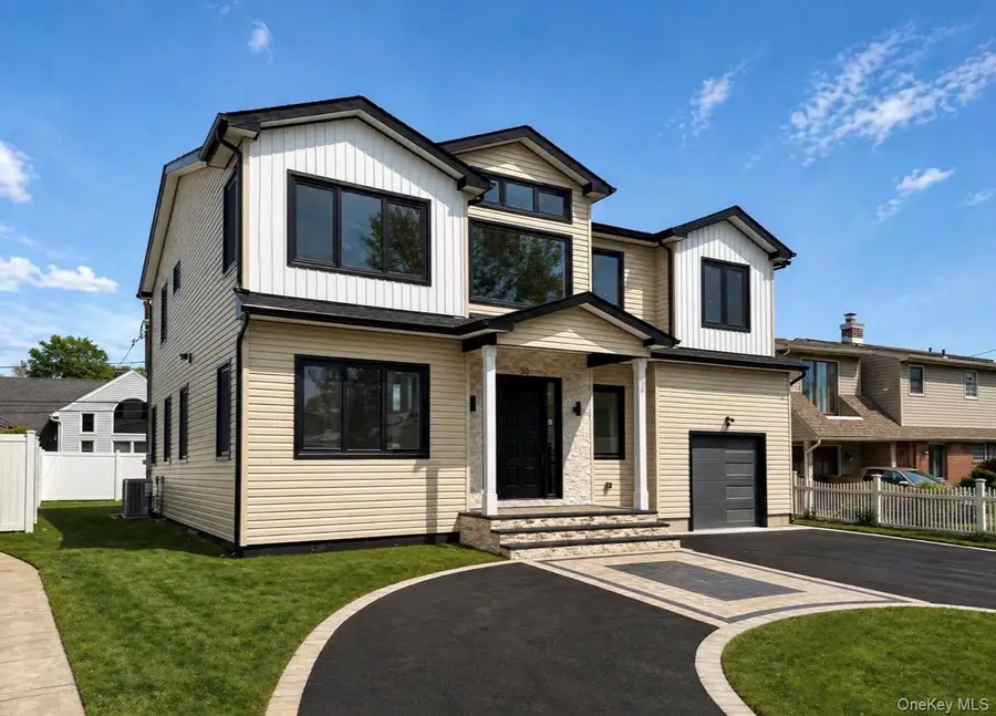 53 Blackbird Lane, Levittown, NY 11756 - #3