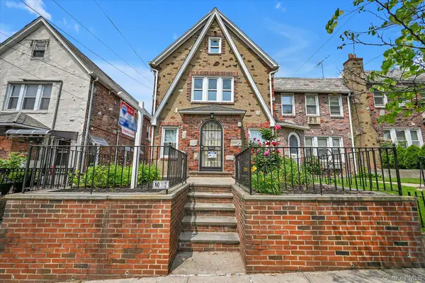 5428 65th Place, Maspeth, NY 11378