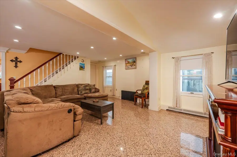 227 Doughty Boulevard, Inwood, NY 11096 - #3