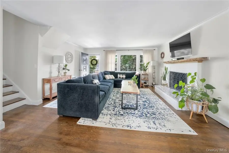 72 Brook Street, Scarsdale, NY 10583 - #2