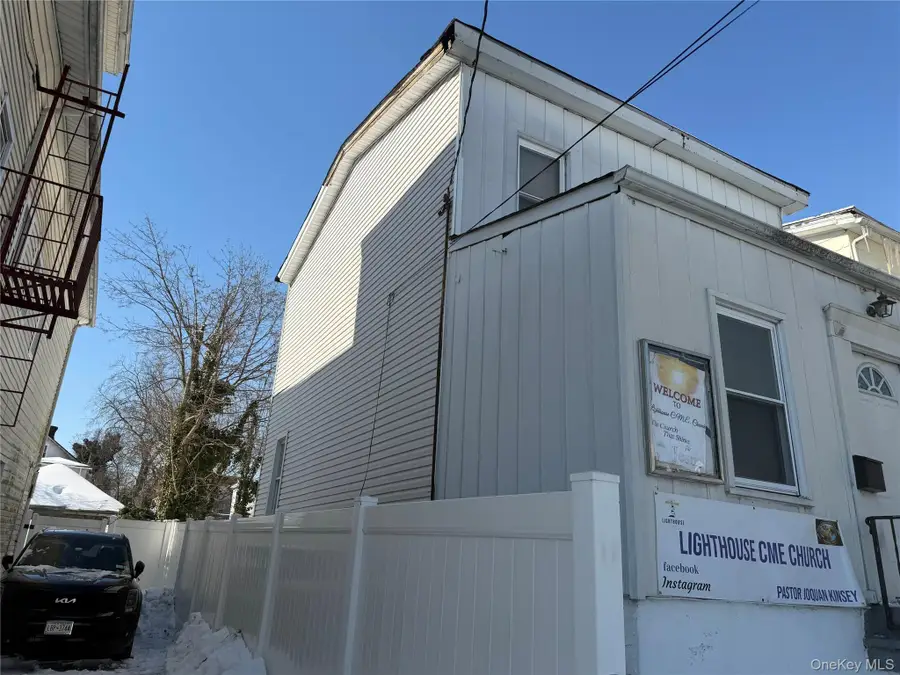 452 S 7th Avenue, Mount Vernon, NY 10550 - #2