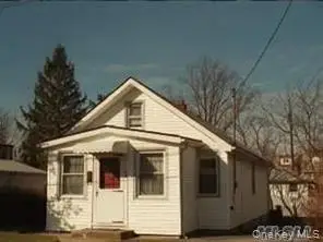 56 Catherine Avenue, Franklin Square, NY 11010