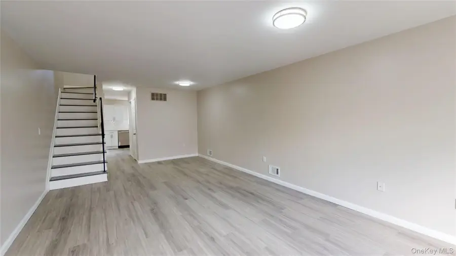 109 Lyceum Court, Staten Island, NY 10310 - #3