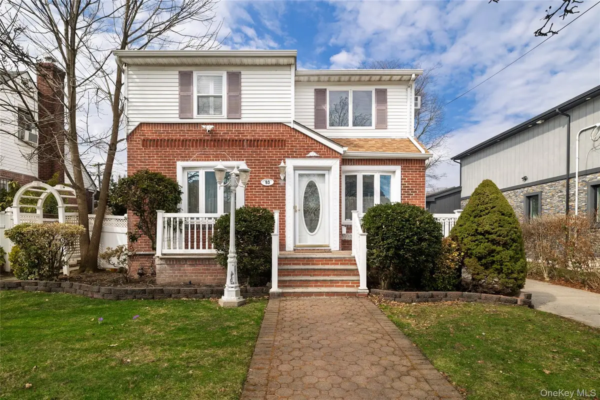 93 Kenneth Place, New Hyde Park, NY 11040 - #1
