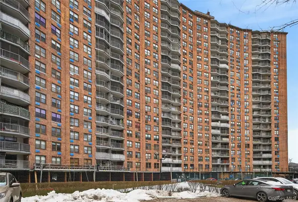 90-50 Union Turnpike #15H, Glendale, NY 11385