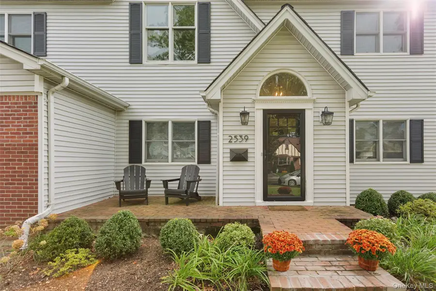 2539 Washington Avenue, Oceanside, NY 11572 - #2