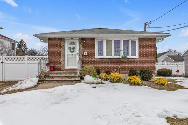 104 Meade Avenue, Bethpage, NY 11714