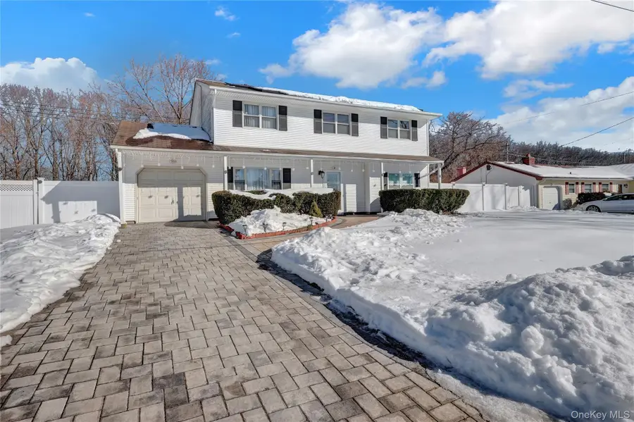 47 Bellwood Avenue, South Setauket, NY 11720 - #2