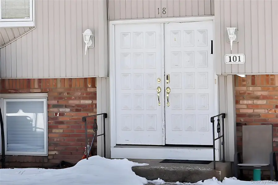 18 Wilsher Drive, Monsey, NY 10952 - #2