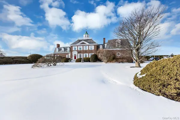 2 Wallis Lane, Saint James, NY 11780