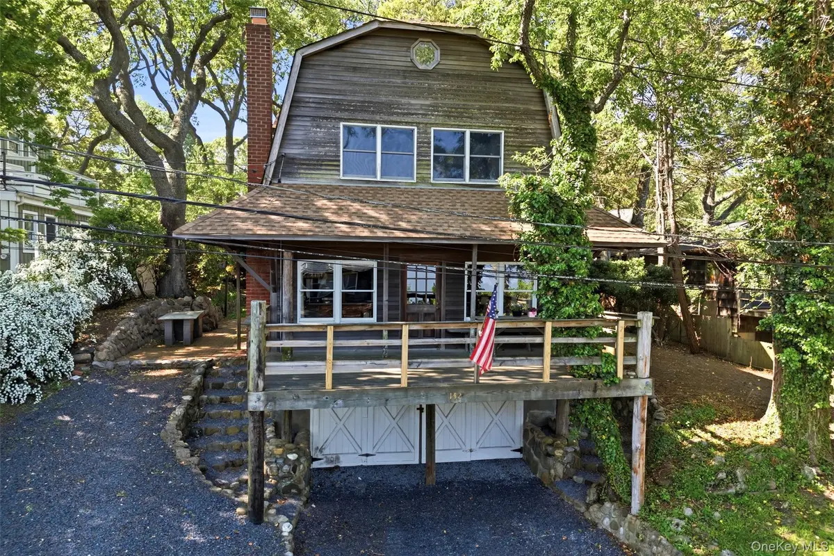 142 Shore Drive, Sound Beach, NY 11789 - #1